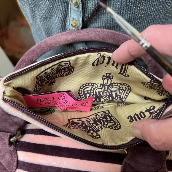 Juicy Couture Vintage Duffel Bag - Picture 10 of 16